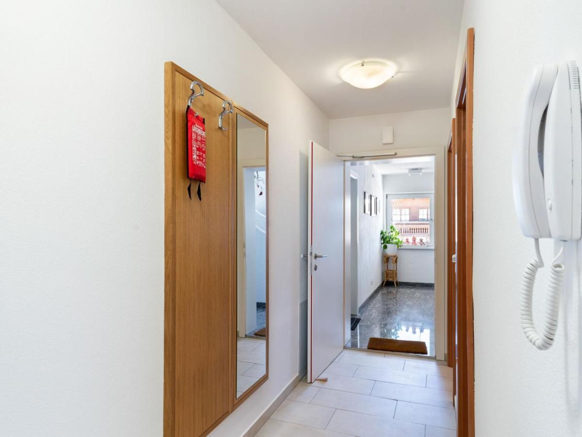 Elegant Apartment In Saalfelden With Balcony 外观 照片